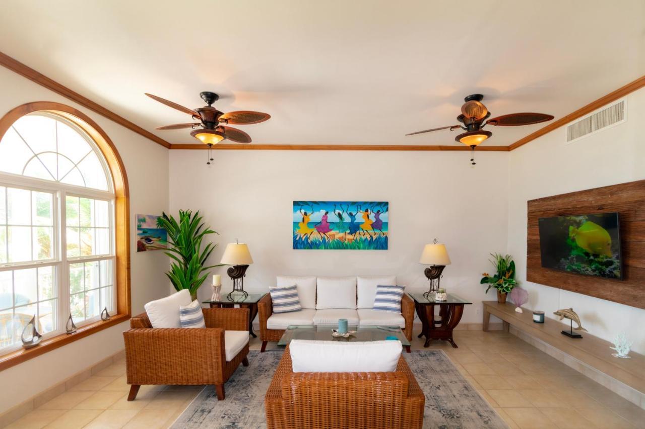 Tara Del Sol Resort سان بيدرو المظهر الخارجي الصورة